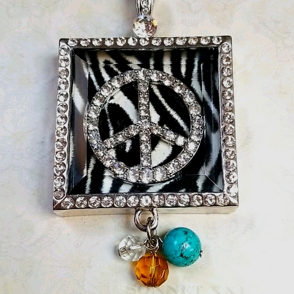 Hand Crafted Vintage Shadowbox Rhinestone Peace Sign Pendant - Picture 4 of 15